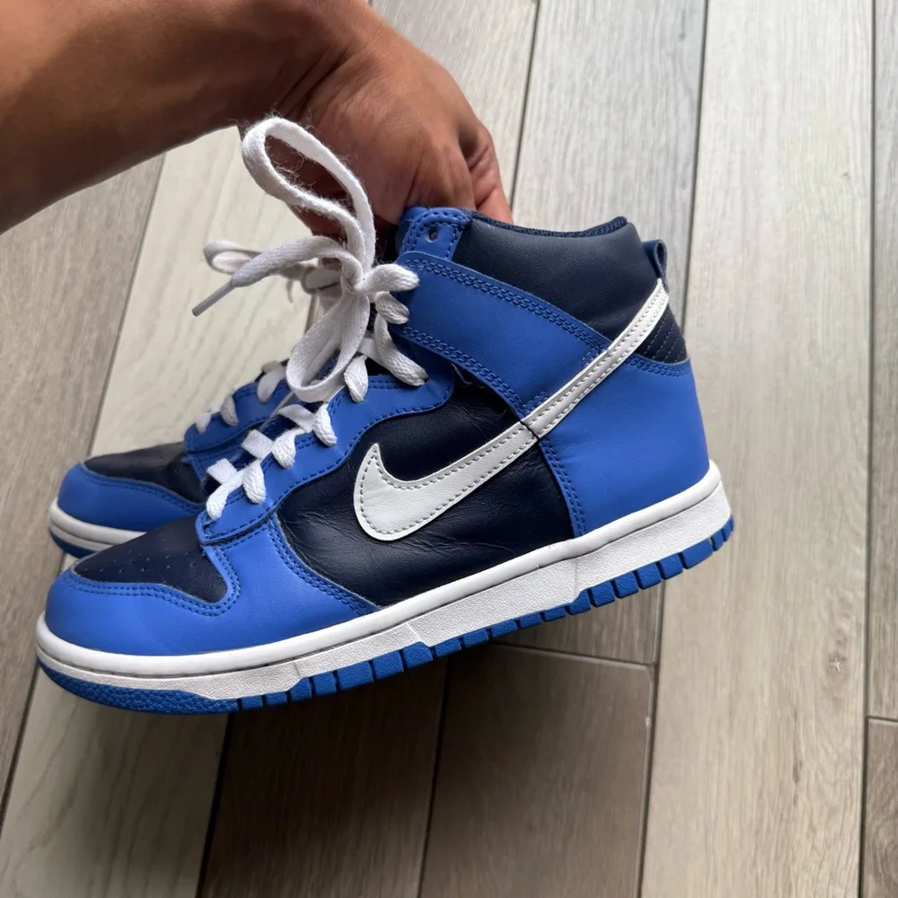 Nike Kids Navy and White High-Top Sneakers